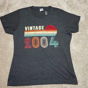 Port & Company Unisex Size XL Vintage 2004 T-Shirt